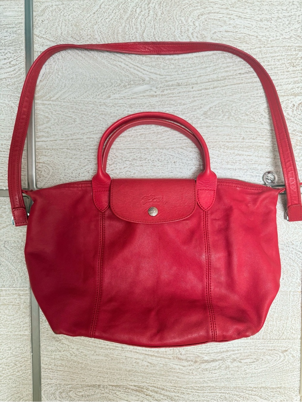 Longchamp Le Pliage Cuir Red Lambskin Leather Shoulder Bag Medium